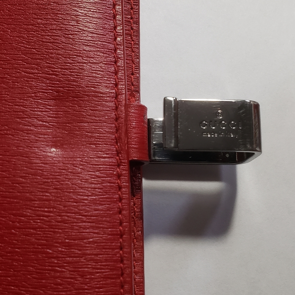 C8,021 Gucci Red Leather Address Book, Planner - Picture 6 of 11